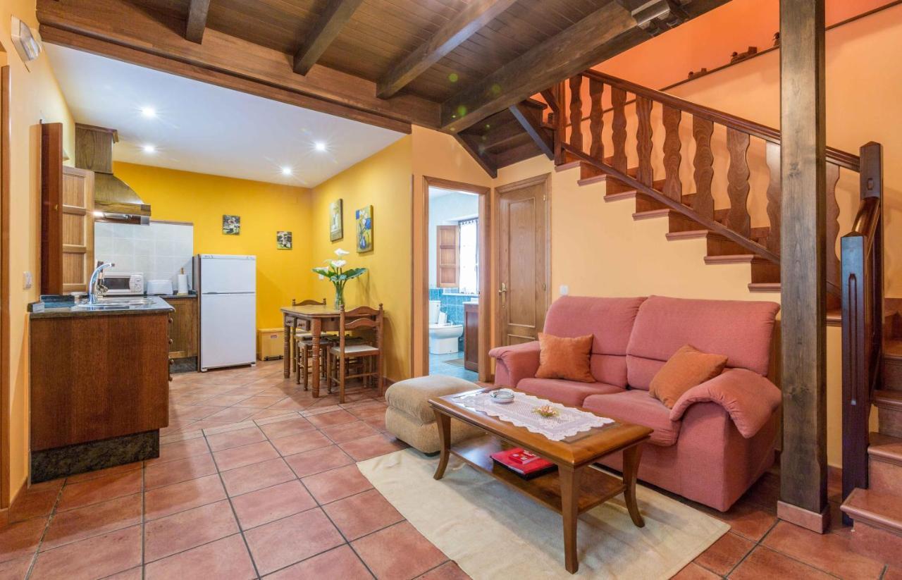Apartamentos Castrovaselle Nº2 Тапиа де Касариего Екстериор снимка
